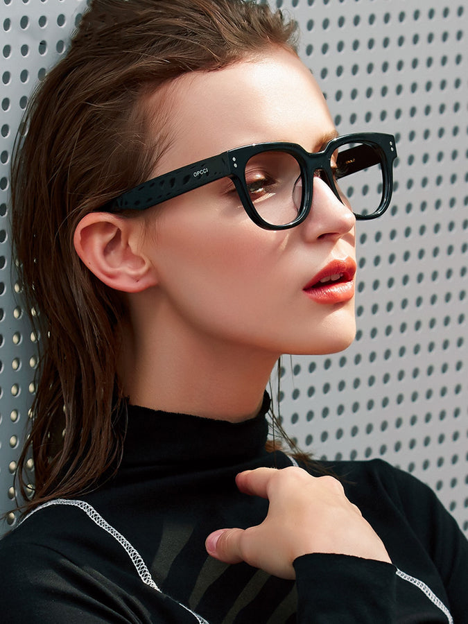 Square Glasses A3982