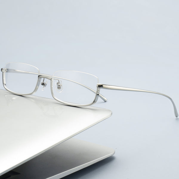 RV1112 - Silver - image tccu3j