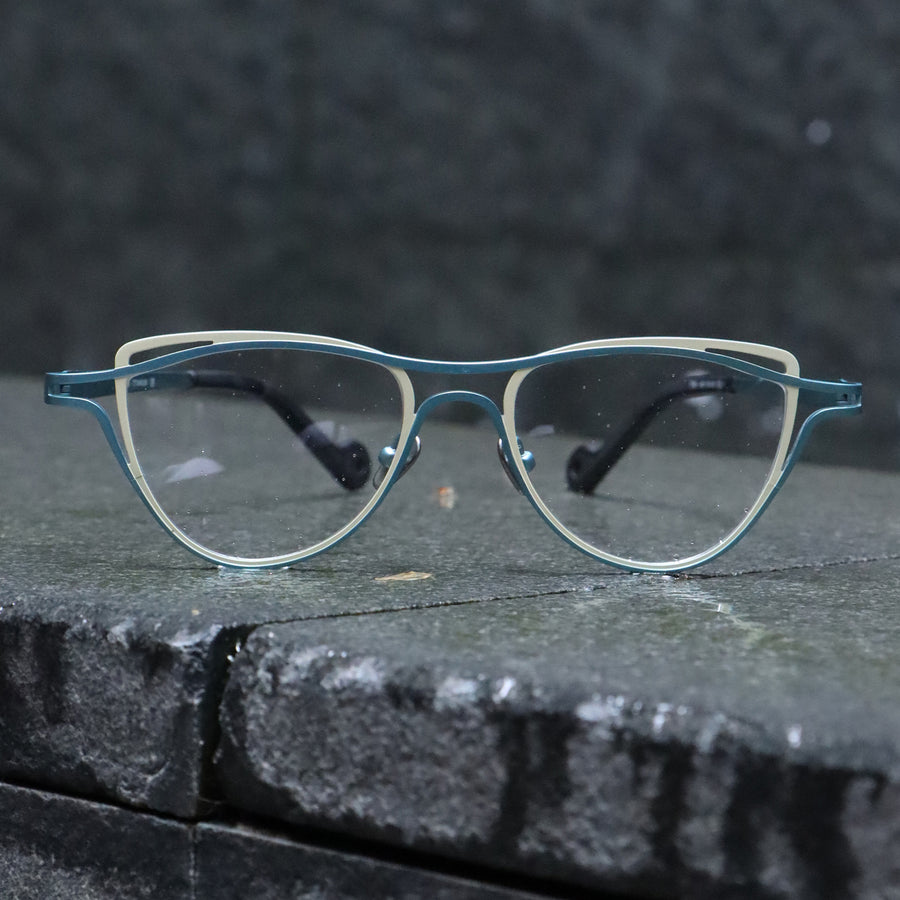 Cat-Eye Glasses A3859