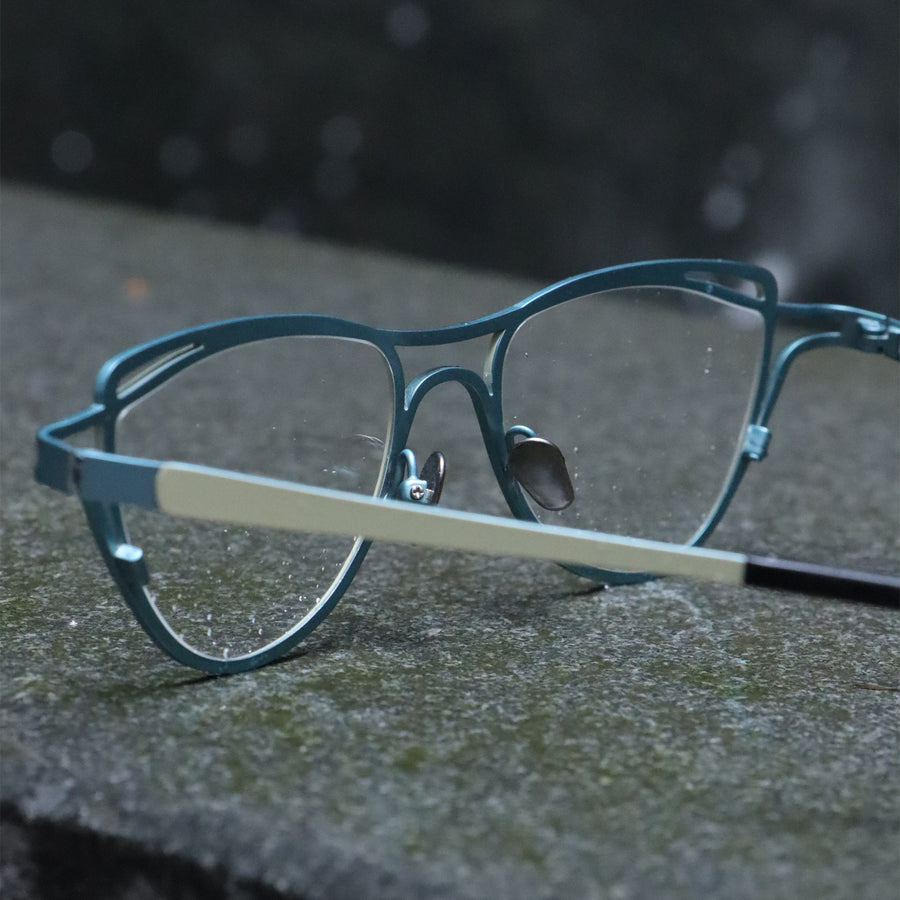 Cat-Eye Glasses A3859
