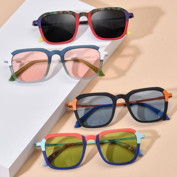 Square Sunglasses BRS1077