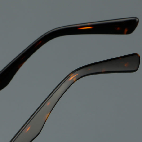 Square Glasses A3987