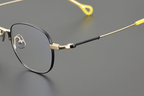 Square Glasses TG1022