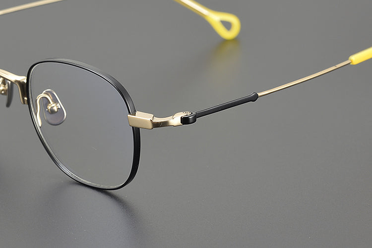 Square Glasses TG1022