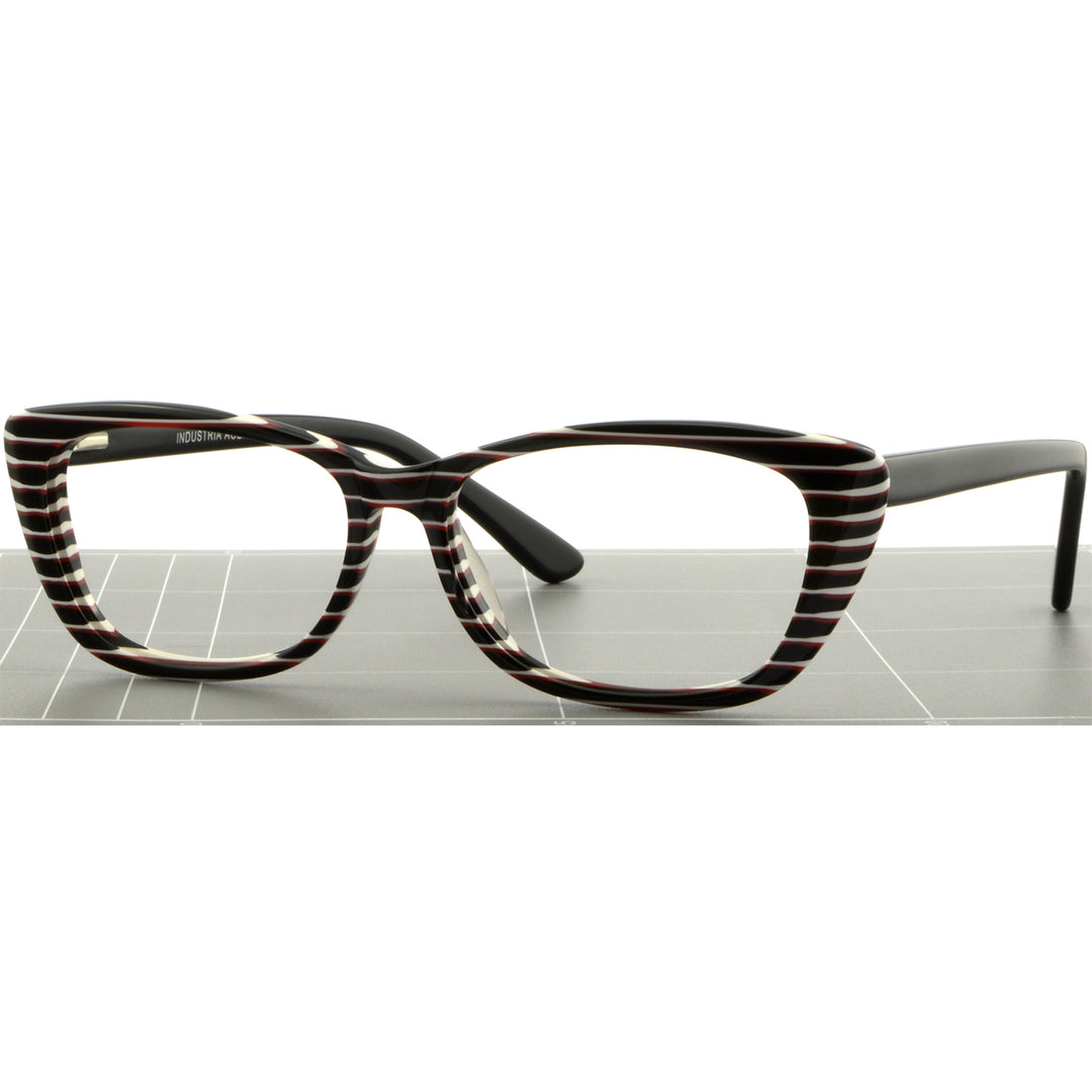 Cat-Eye Glasses O1665