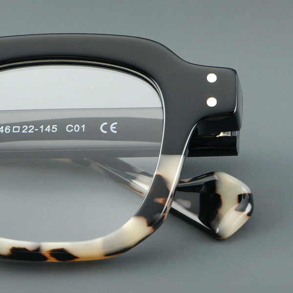 Square Glasses A4026