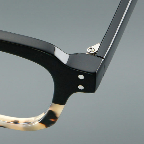 Square Glasses A4026