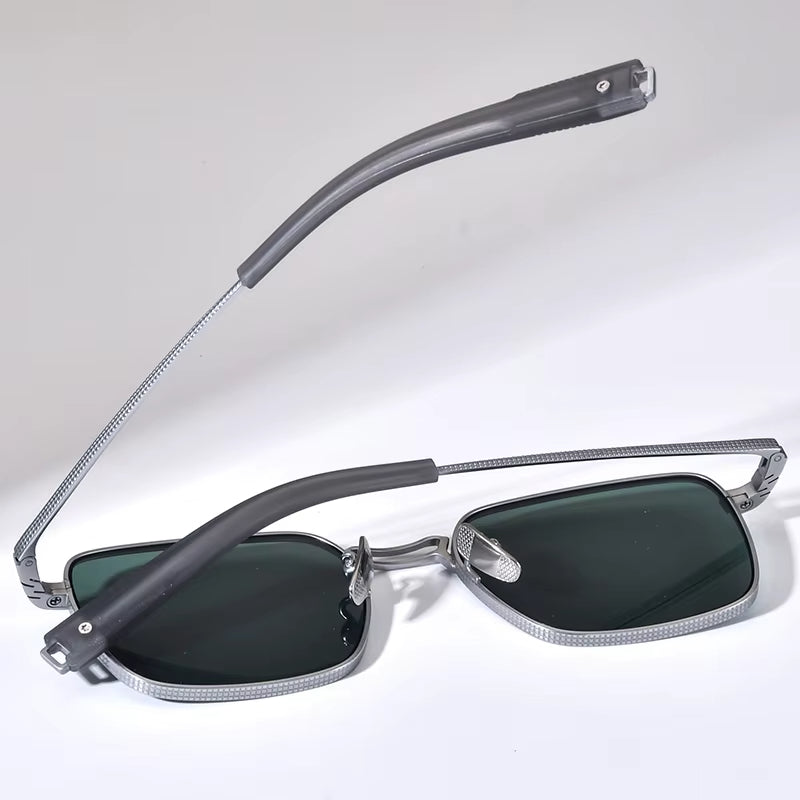 Square Sunglasses BRS1084