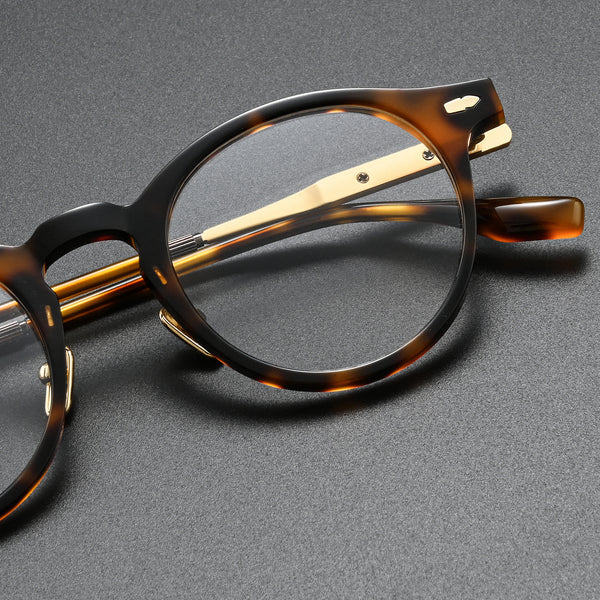 YN1177 - Tortoiseshell - image nfi30s
