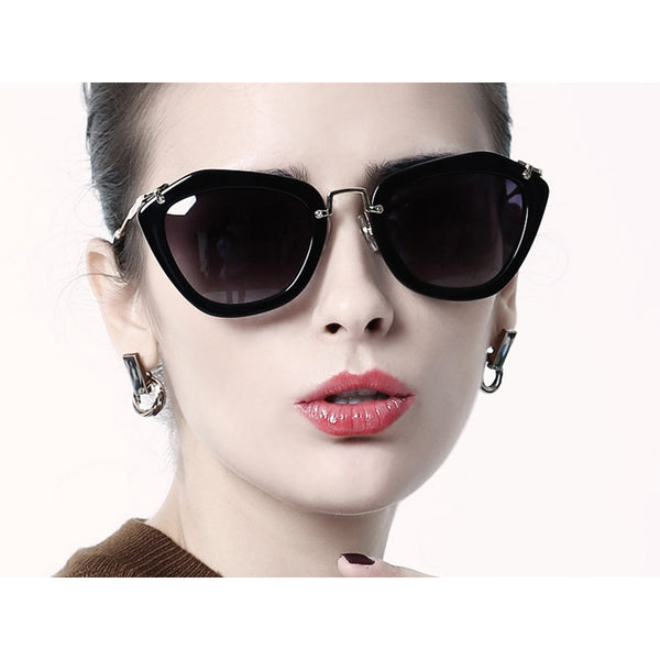 Cat-Eye Sunglasses S1057