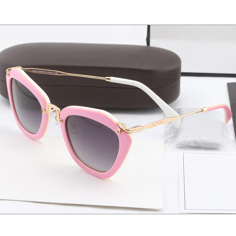Cat-Eye Sunglasses S1057