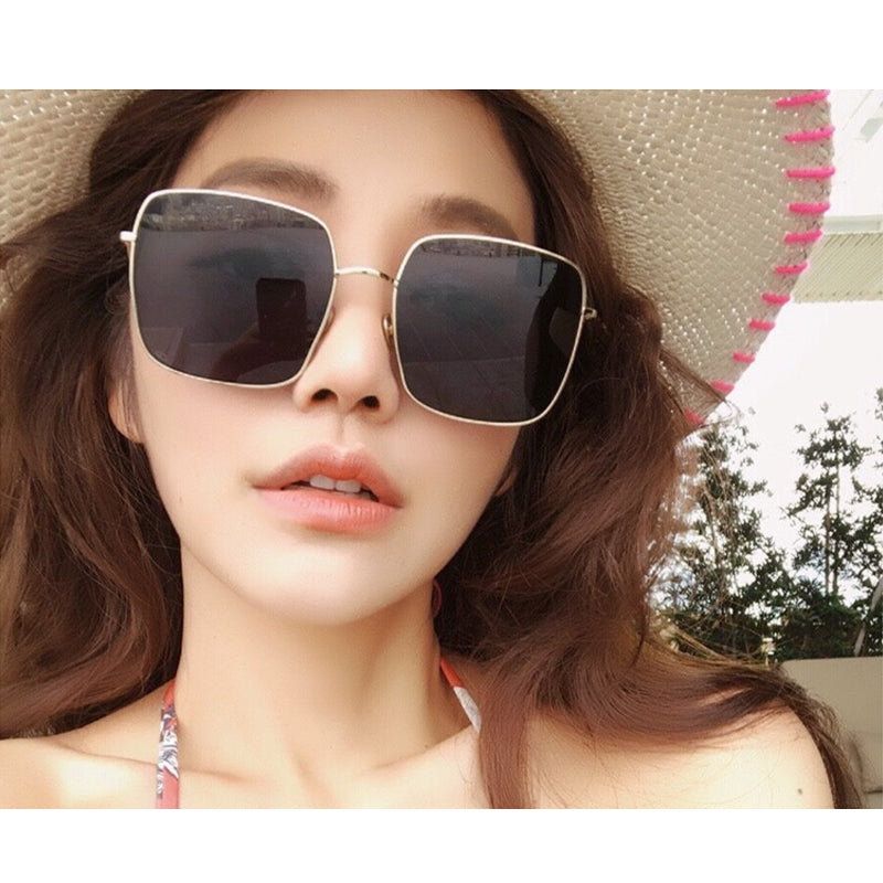 Square Sunglasses S1045